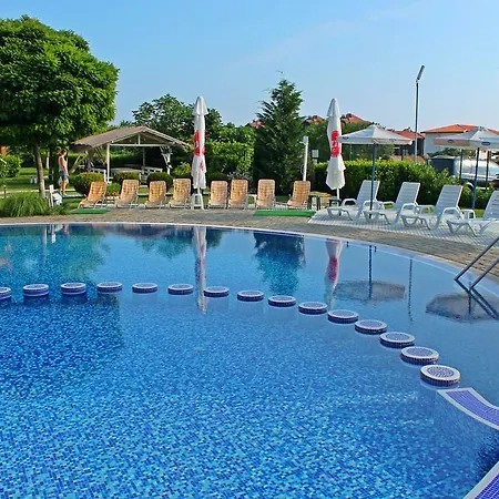 アパート Sozopoli Hills *